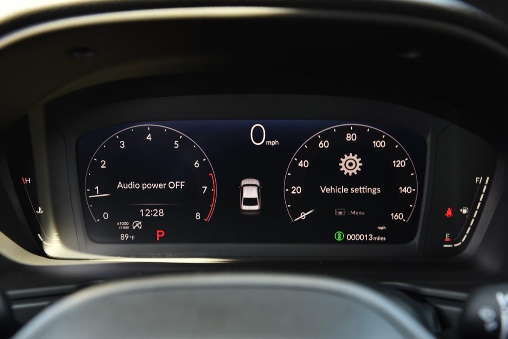 Honda Accord Sedan Vehicle Image 10