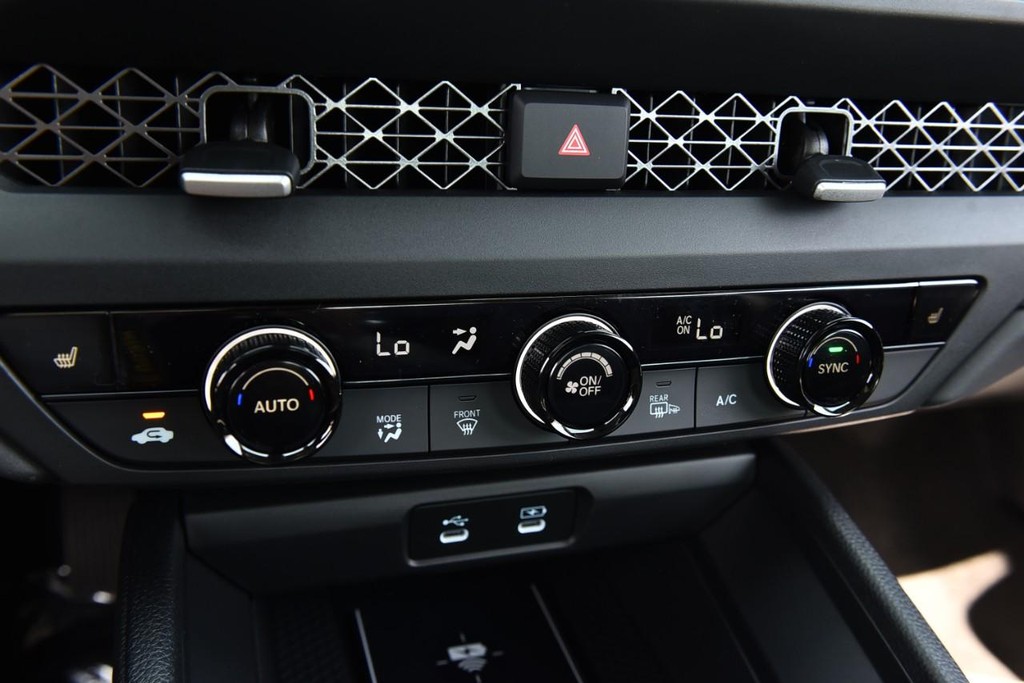 Honda Accord Sedan Vehicle Image 14