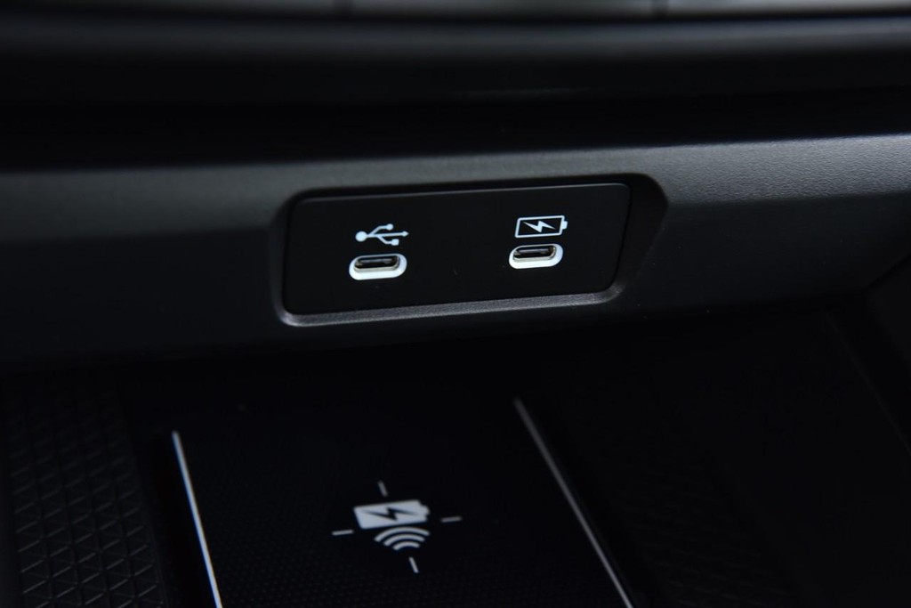 Honda Accord Sedan Vehicle Image 15