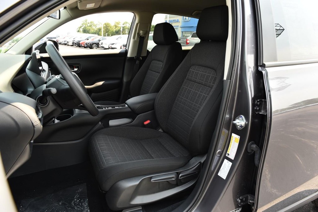 Honda HR-V Vehicle Image 20