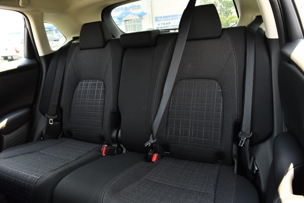 Honda HR-V Vehicle Image 22