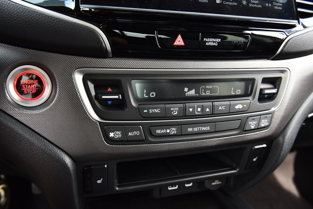 Honda Ridgeline Vehicle Image 18