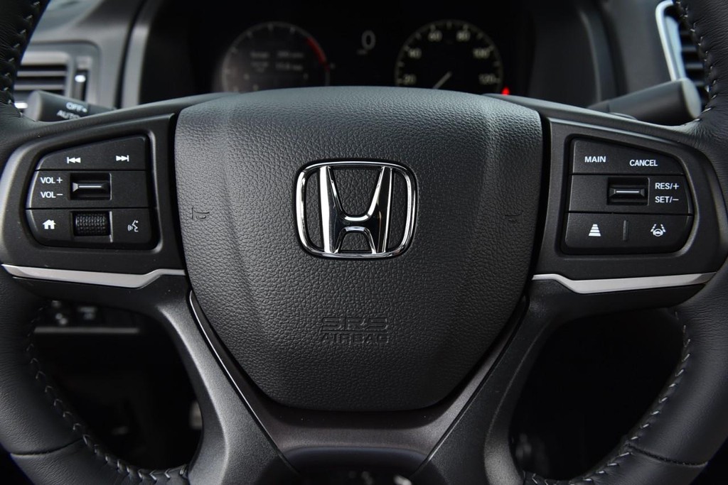 Honda Ridgeline Vehicle Image 24