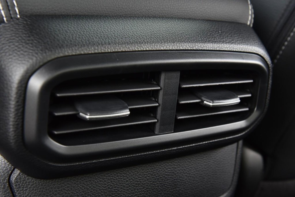 Honda Ridgeline Vehicle Image 29