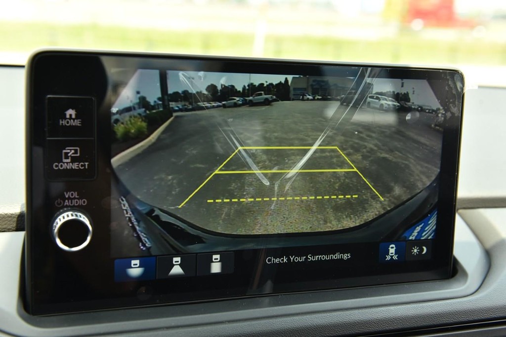 Honda Accord Sedan Vehicle Image 11