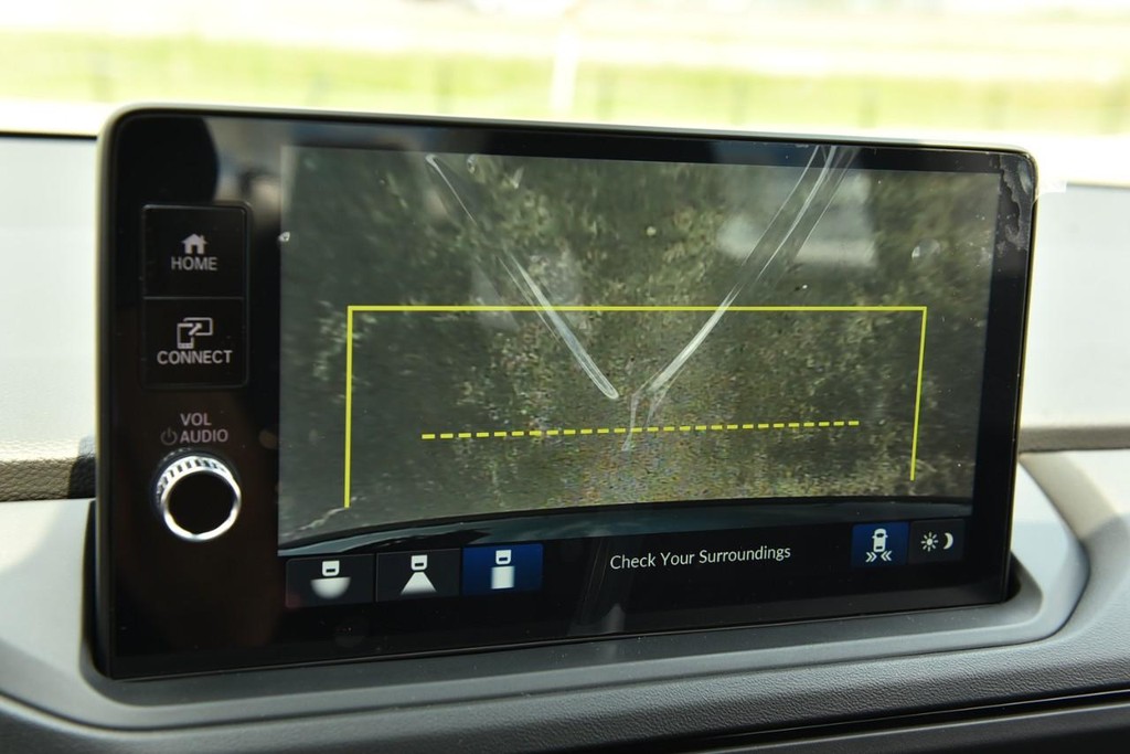 Honda Accord Sedan Vehicle Image 12