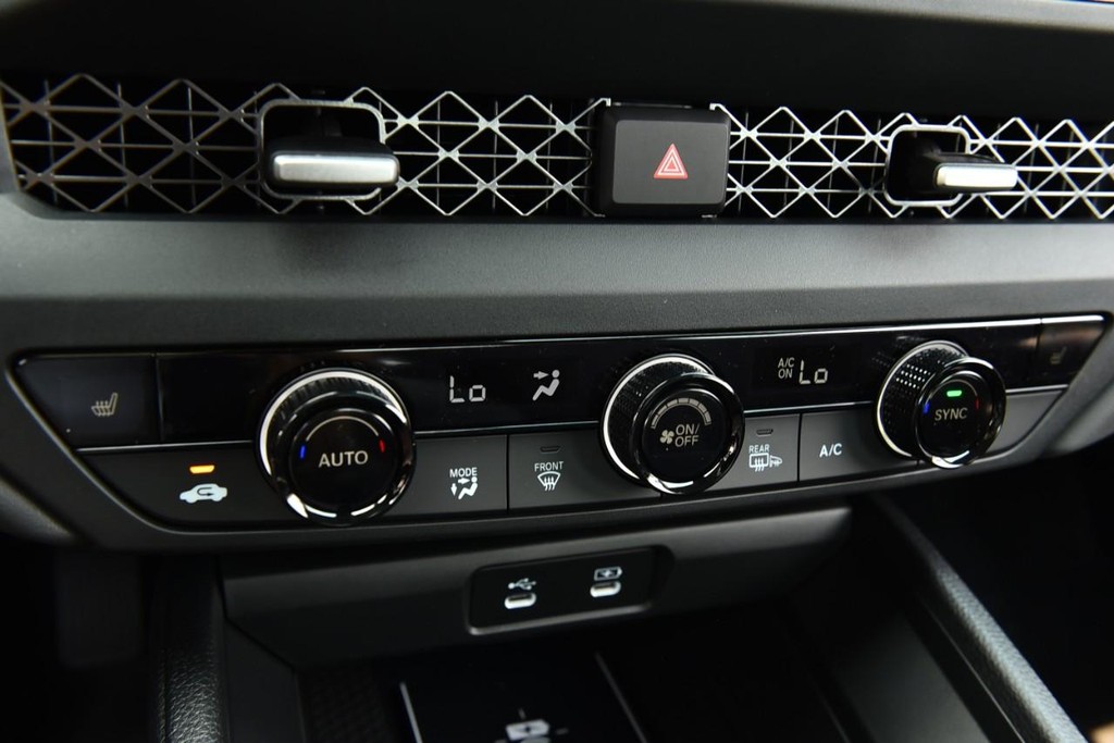 Honda Accord Sedan Vehicle Image 14