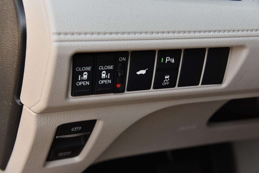 Honda Odyssey Vehicle Image 11