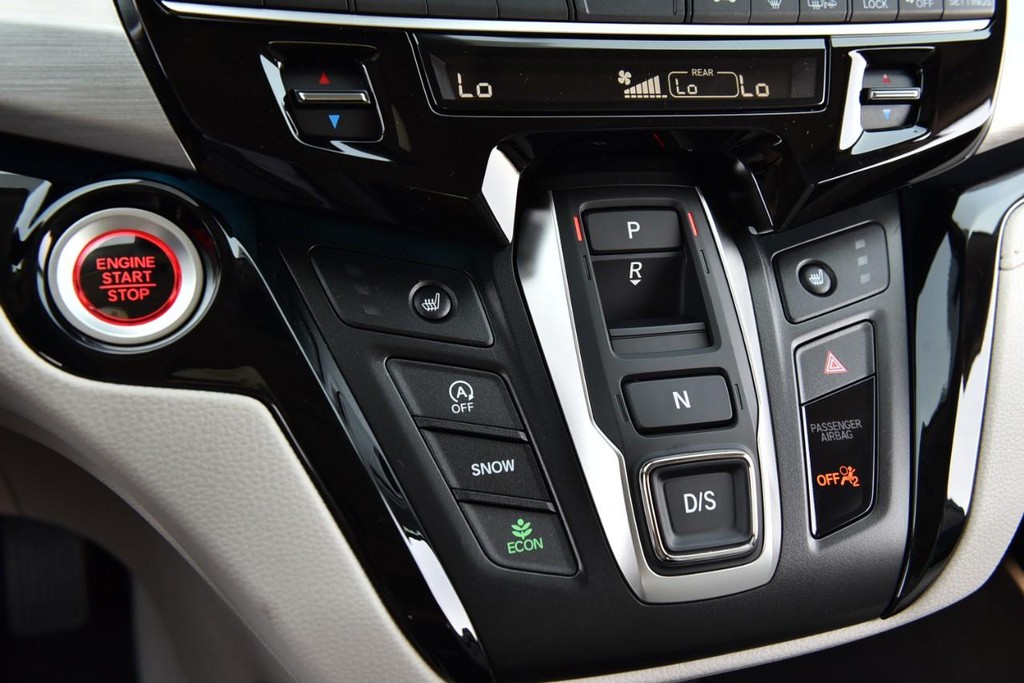Honda Odyssey Vehicle Image 17