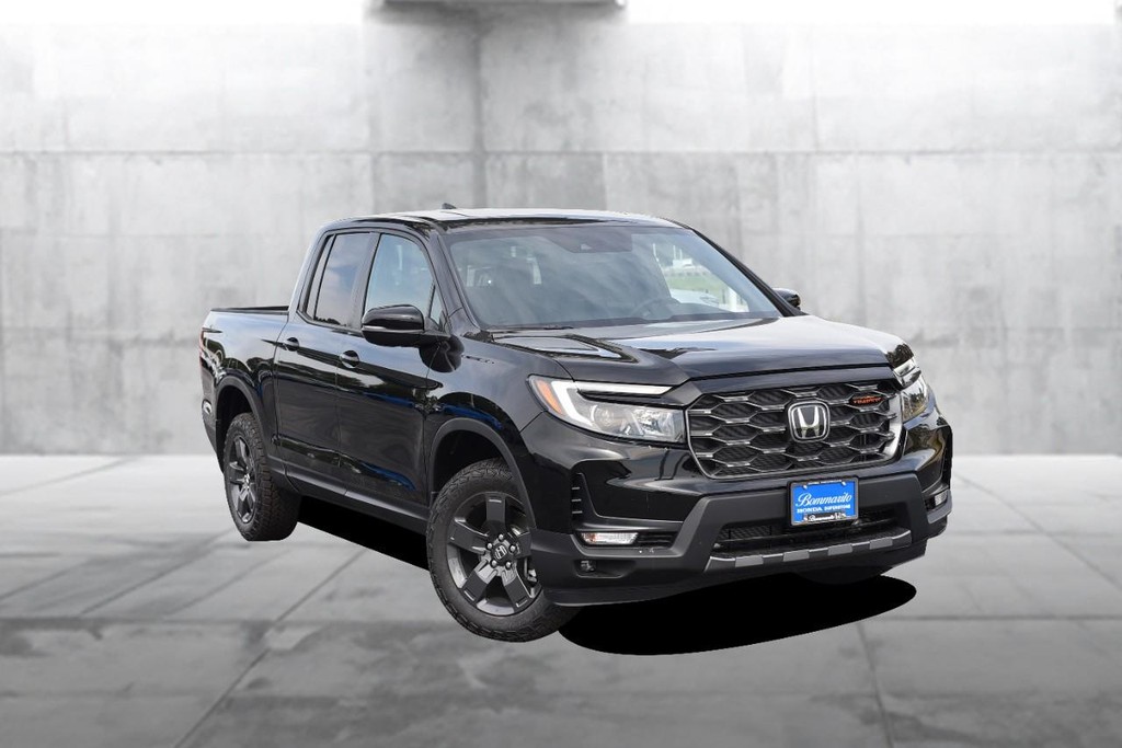 Honda Ridgeline Vehicle Full-screen Gallery Image 2