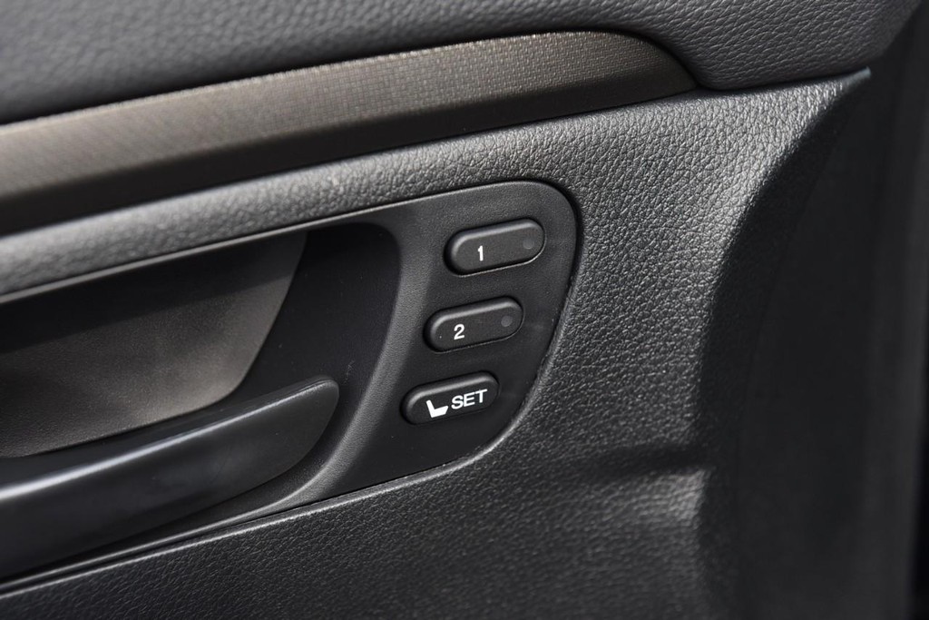Honda Ridgeline Vehicle Full-screen Gallery Image 11