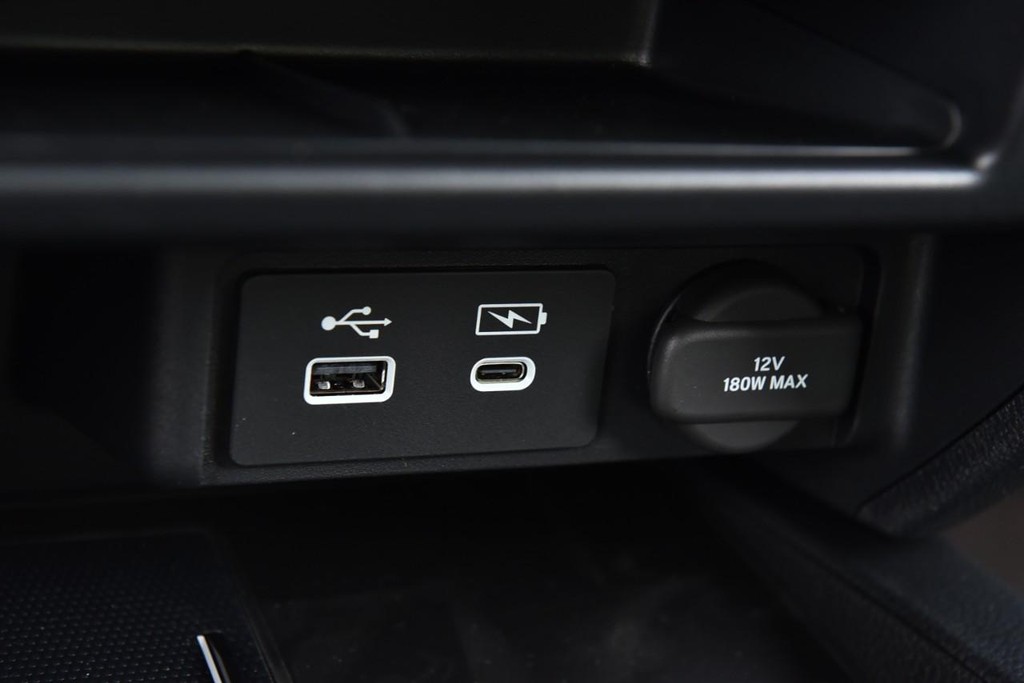 Honda Ridgeline Vehicle Full-screen Gallery Image 20