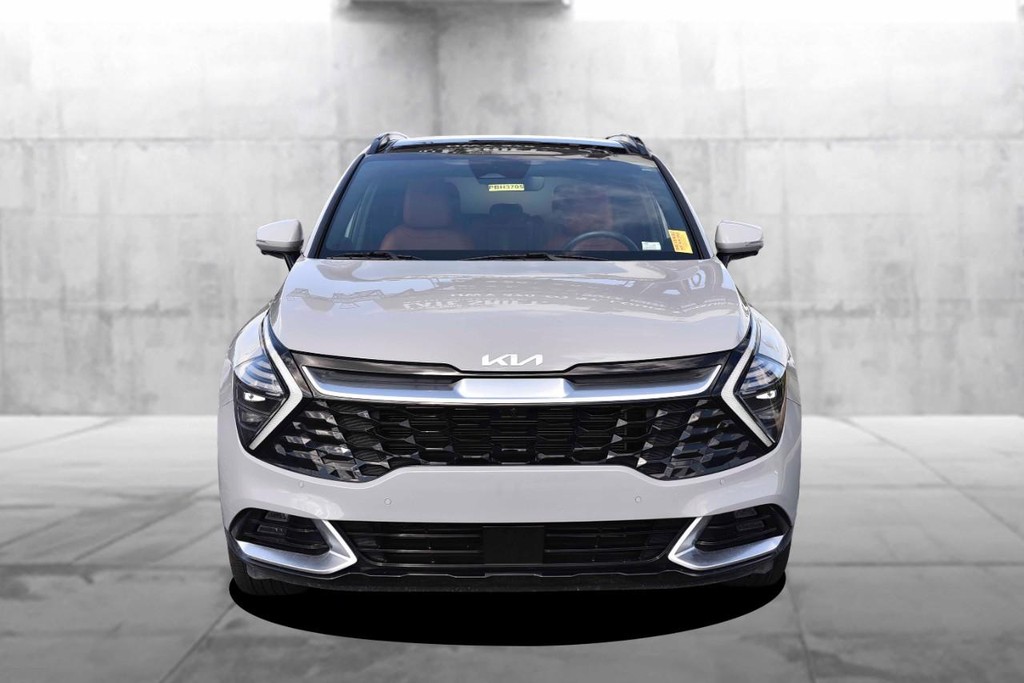 Kia Sportage Vehicle Full-screen Gallery Image 4