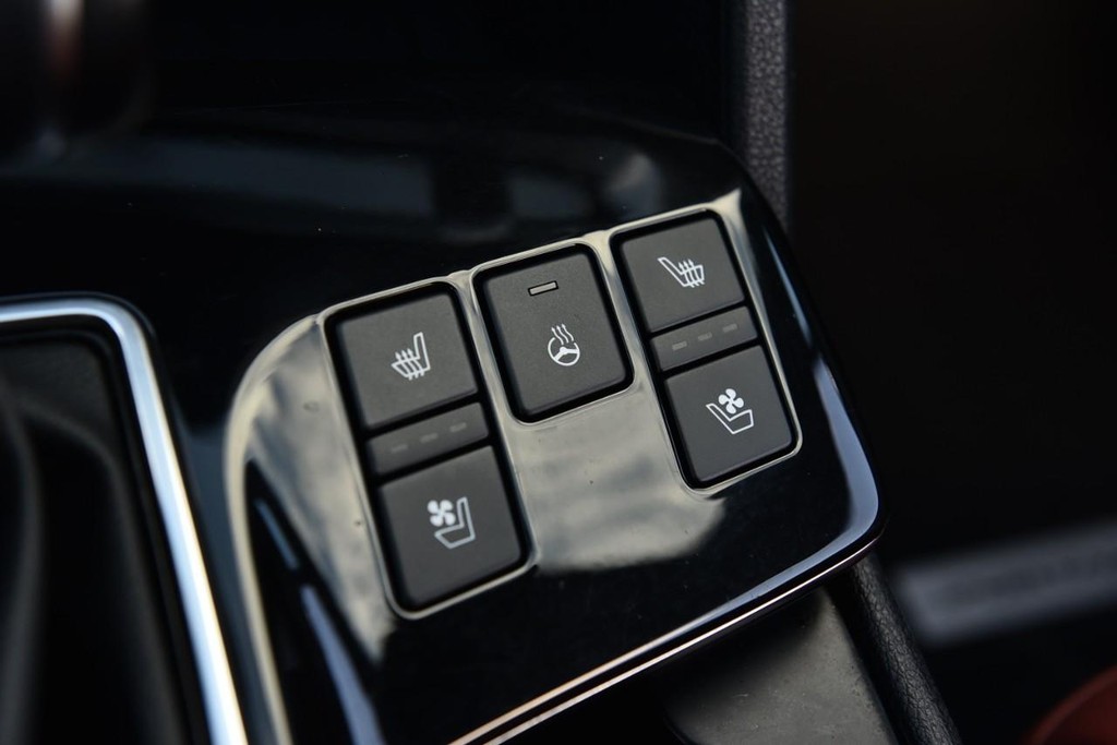 Kia Sportage Vehicle Full-screen Gallery Image 20