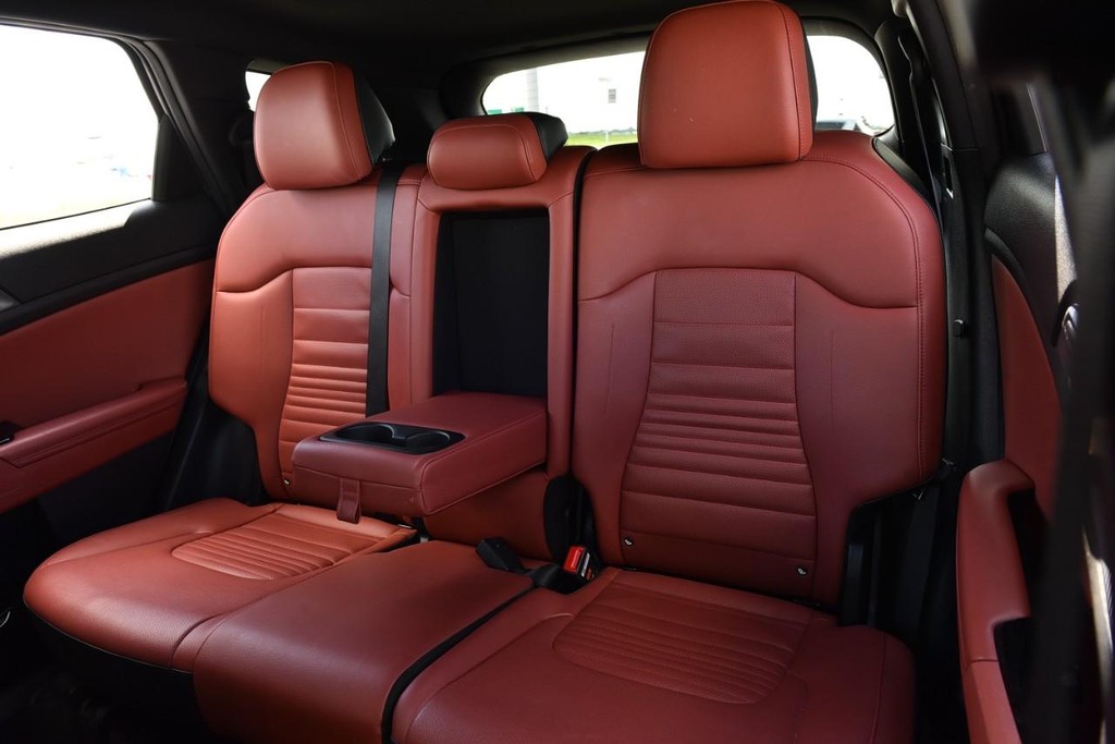 Kia Sportage Vehicle Full-screen Gallery Image 26