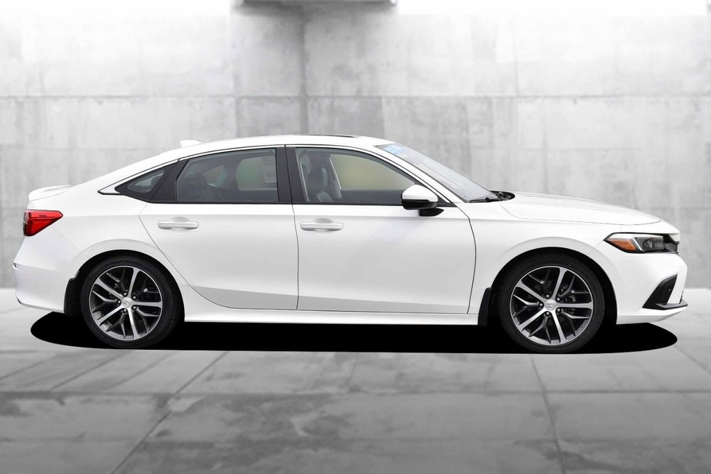 Honda Civic Sedan Vehicle Full-screen Gallery Image 5