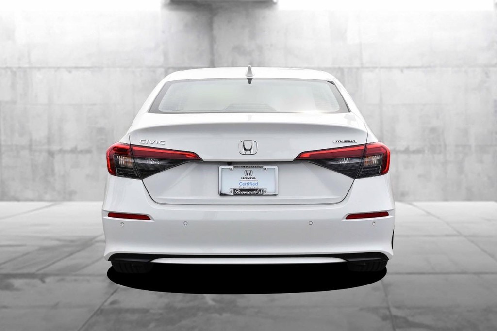 Honda Civic Sedan Vehicle Full-screen Gallery Image 6