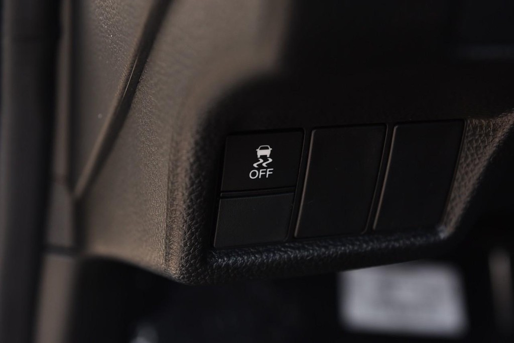 Honda Civic Hatchback Vehicle Image 10