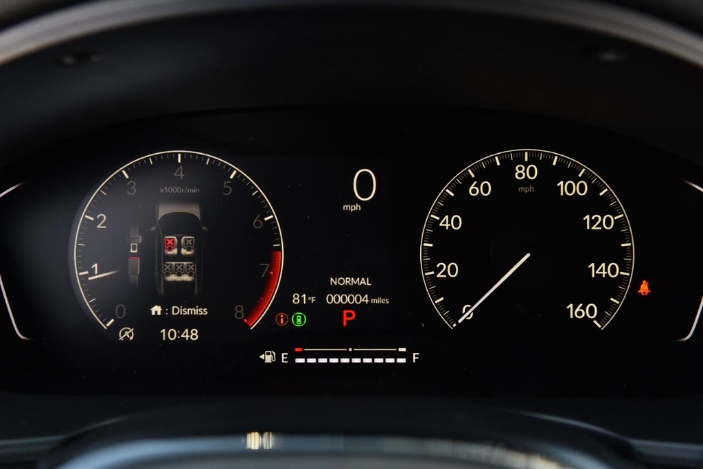Honda Civic Hatchback Vehicle Image 11