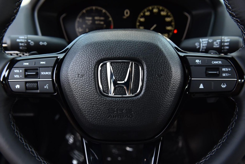 Honda Civic Hatchback Vehicle Image 19