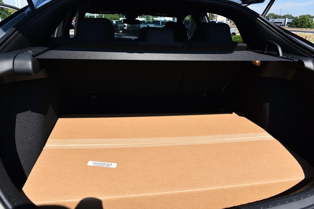 Honda Civic Hatchback Vehicle Image 23