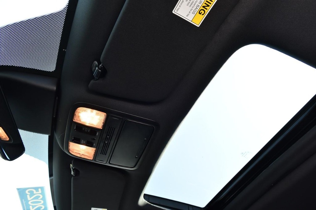 Honda Odyssey Vehicle Image 24