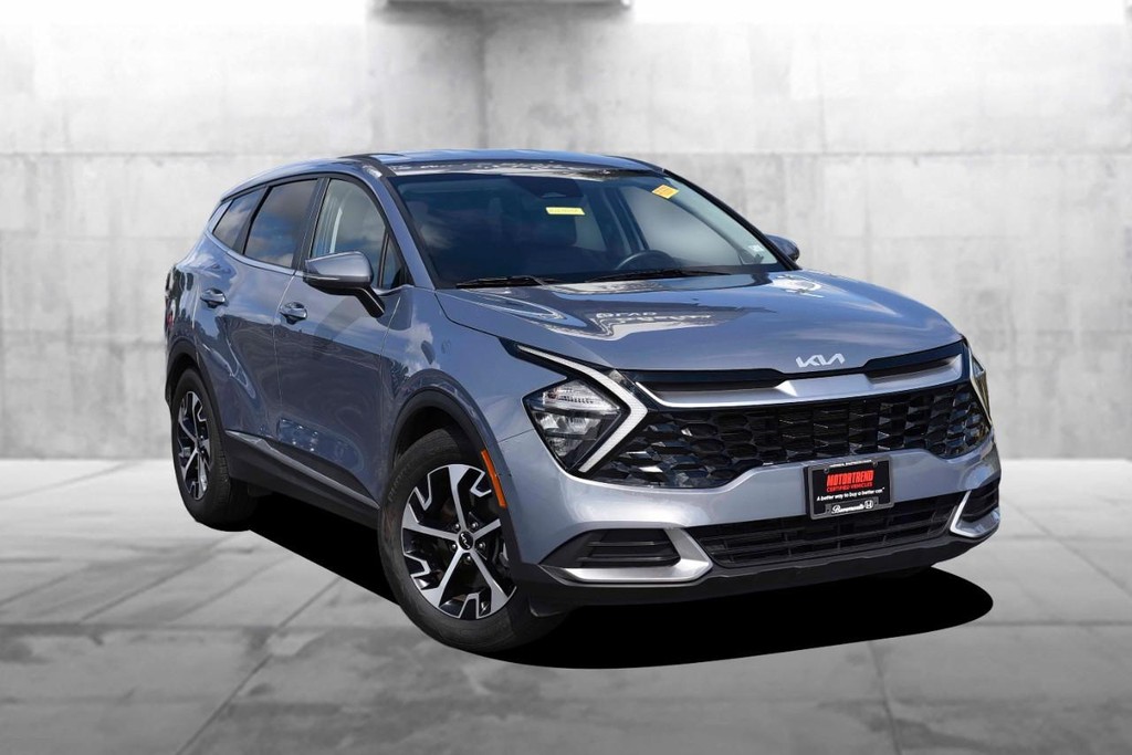 Kia Sportage Vehicle Image 02