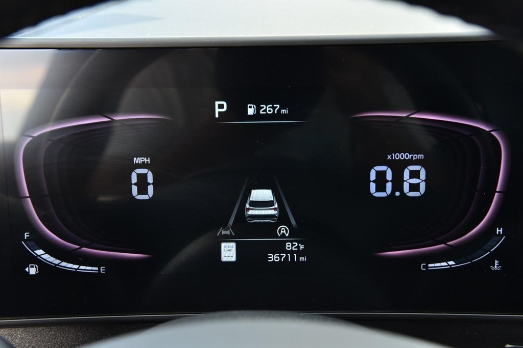 Kia Sportage Vehicle Image 11