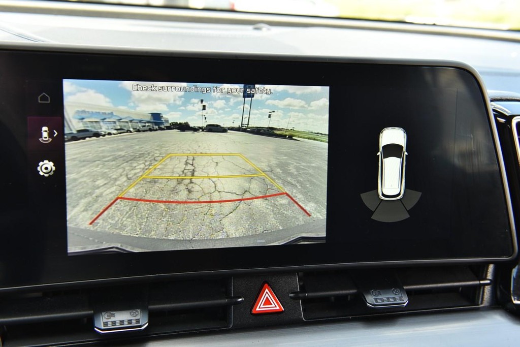 Kia Sportage Vehicle Image 12
