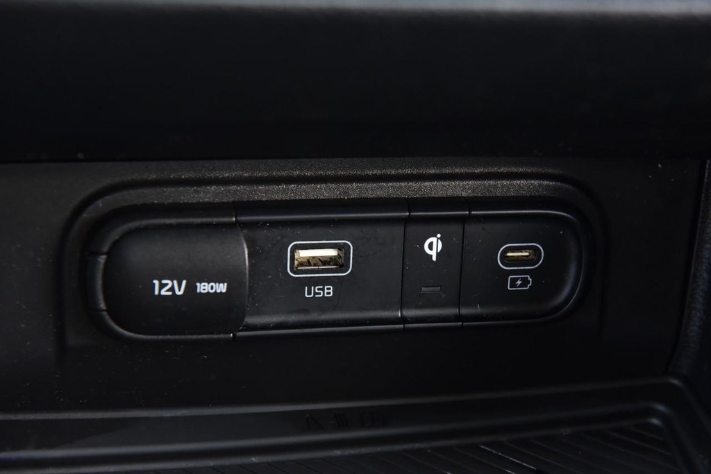 Kia Sportage Vehicle Image 15