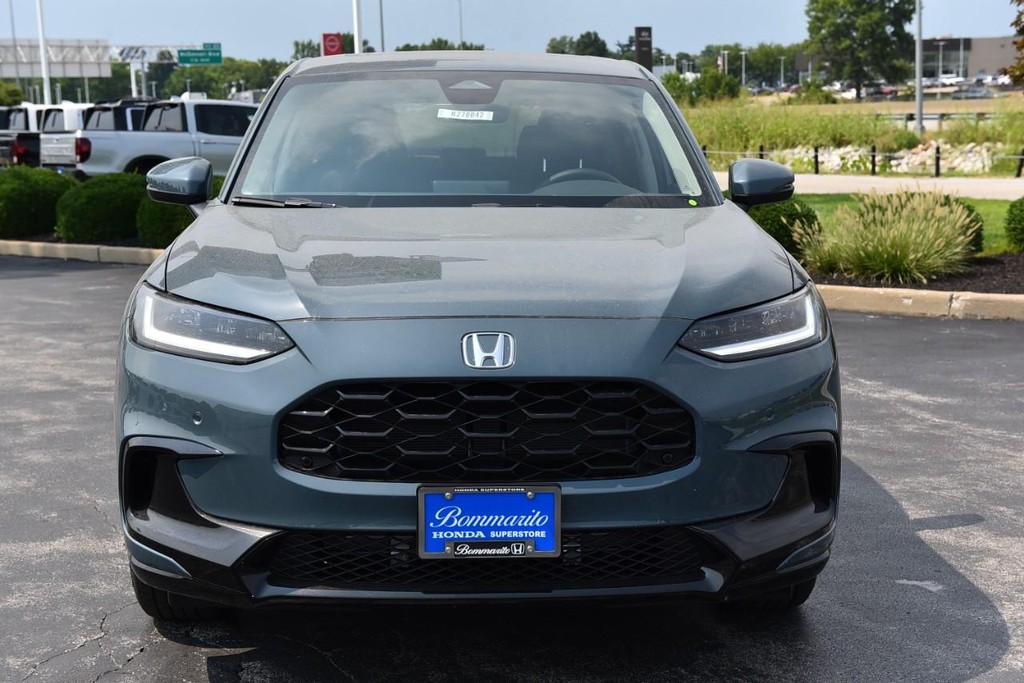 Honda HR-V Vehicle Full-screen Gallery Image 4