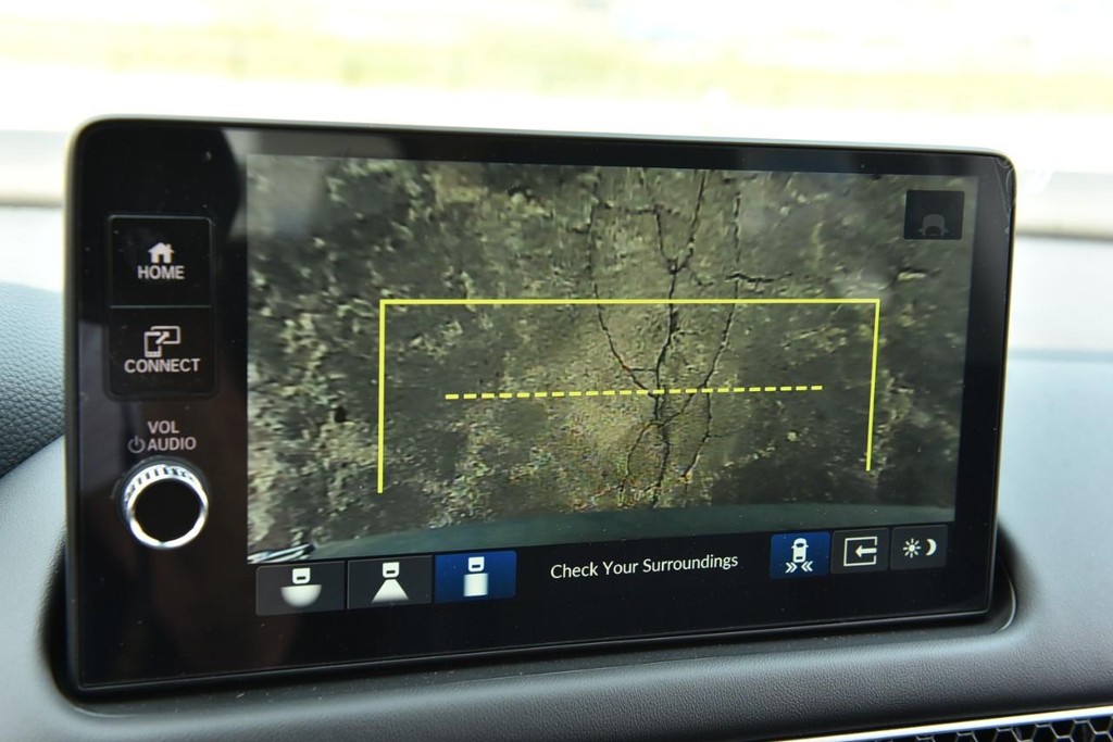 Honda HR-V Vehicle Full-screen Gallery Image 12