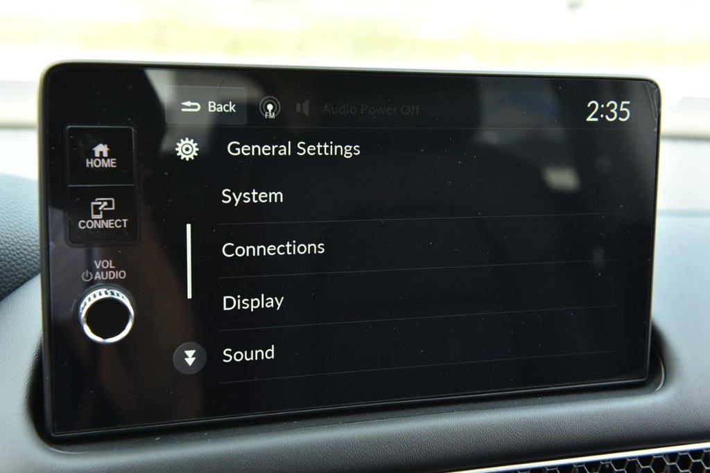 Honda HR-V Vehicle Full-screen Gallery Image 13