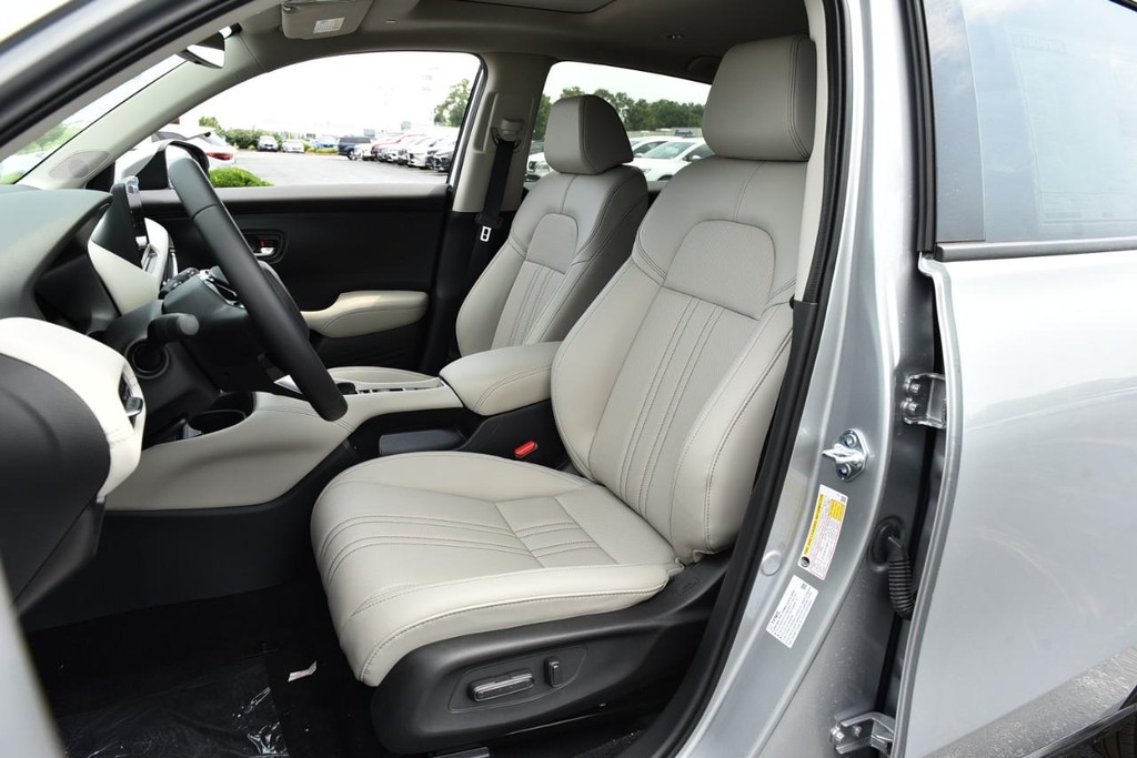 Honda HR-V Vehicle Full-screen Gallery Image 21