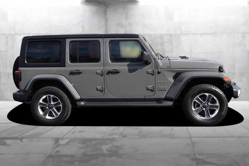 Jeep Wrangler Vehicle Full-screen Gallery Image 5