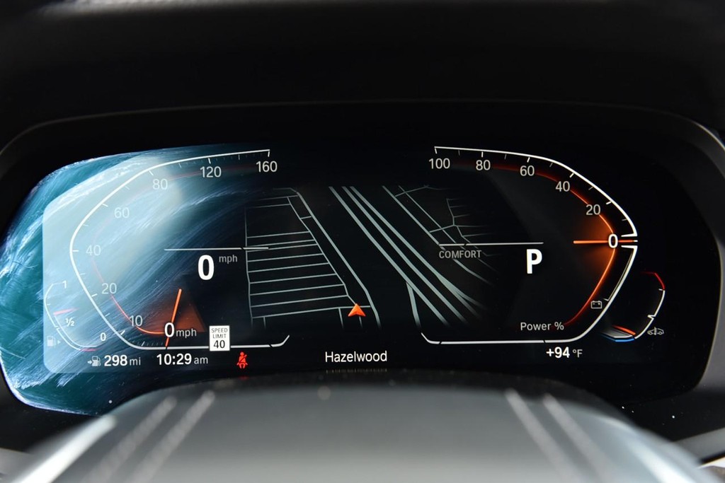 BMW X5 Vehicle Image 12
