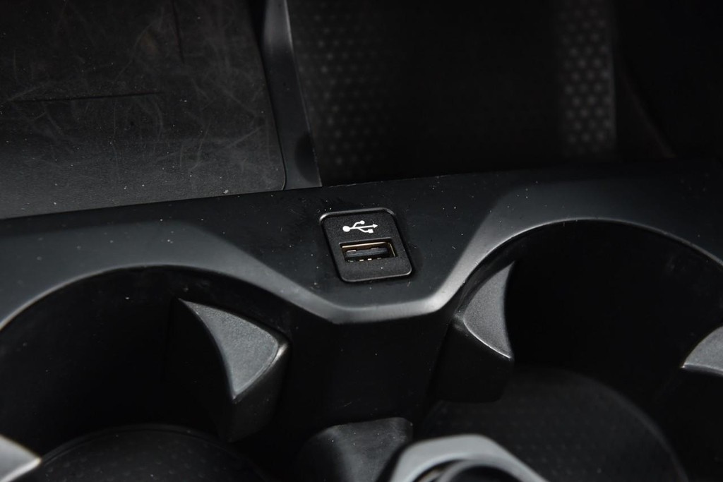 BMW X5 Vehicle Image 17