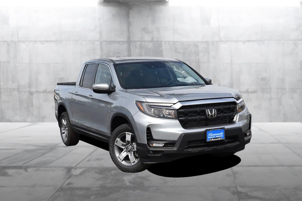 Honda Ridgeline Vehicle Image 02
