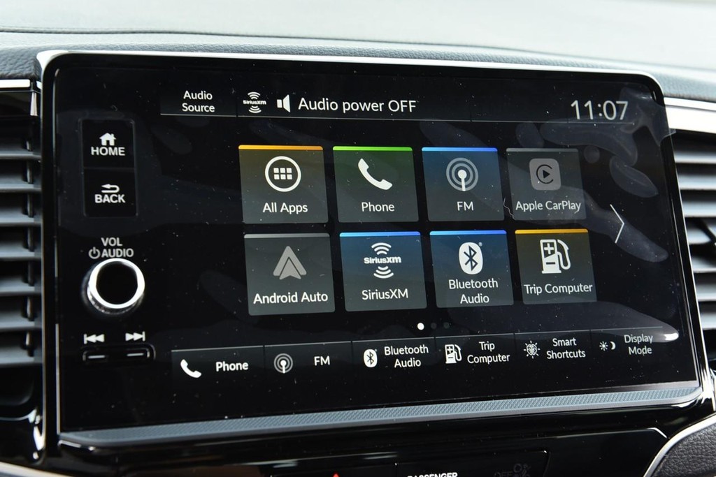 Honda Ridgeline Vehicle Image 16