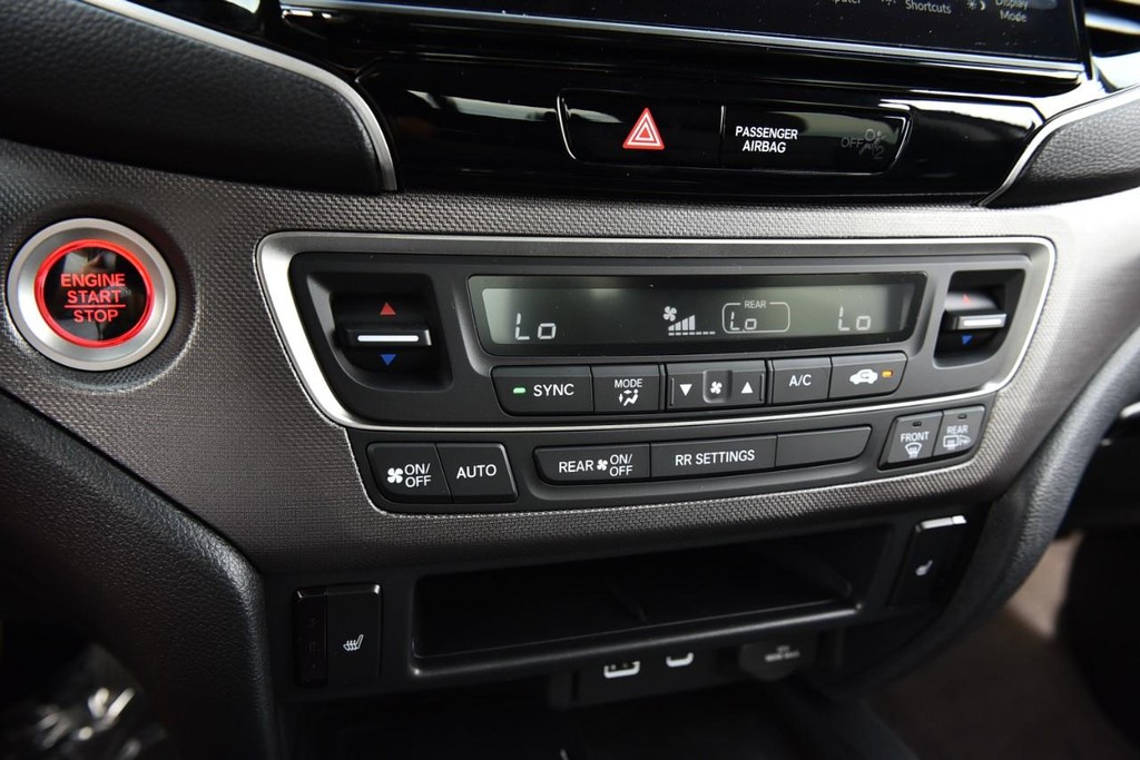 Honda Ridgeline Vehicle Image 17