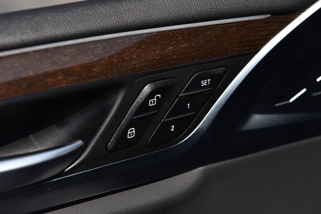 BMW X3 Vehicle Image 09