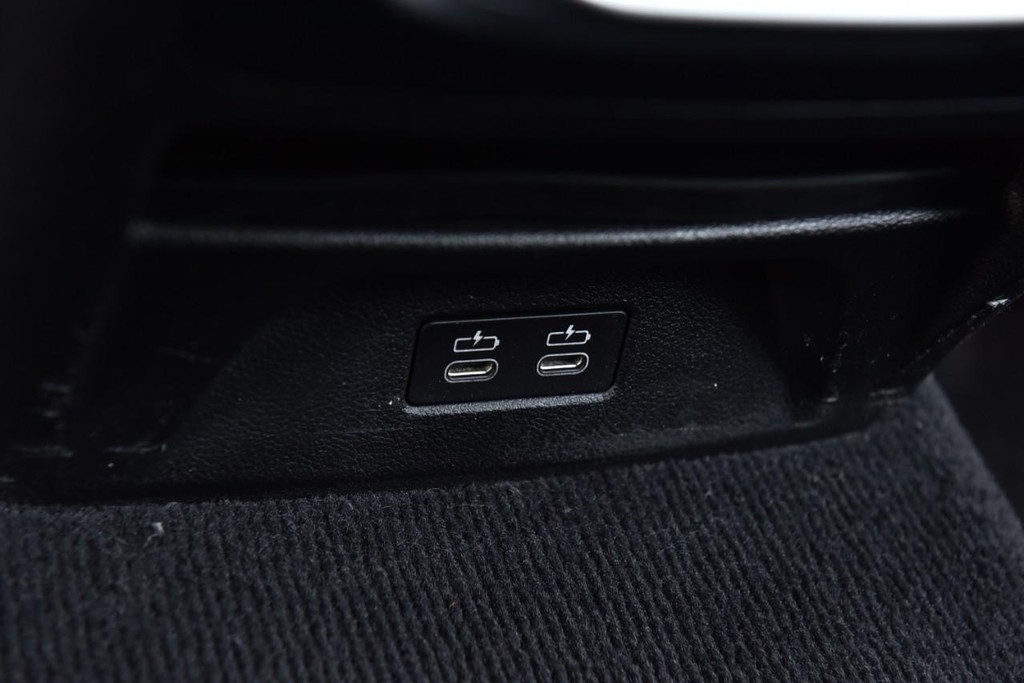BMW X3 Vehicle Image 23