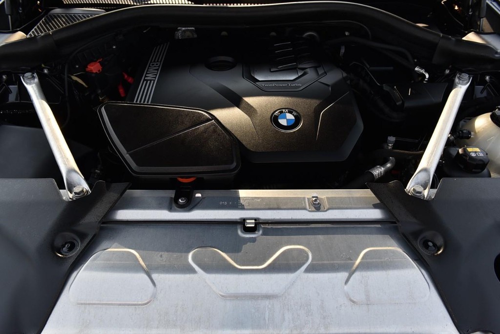 BMW X3 Vehicle Image 26