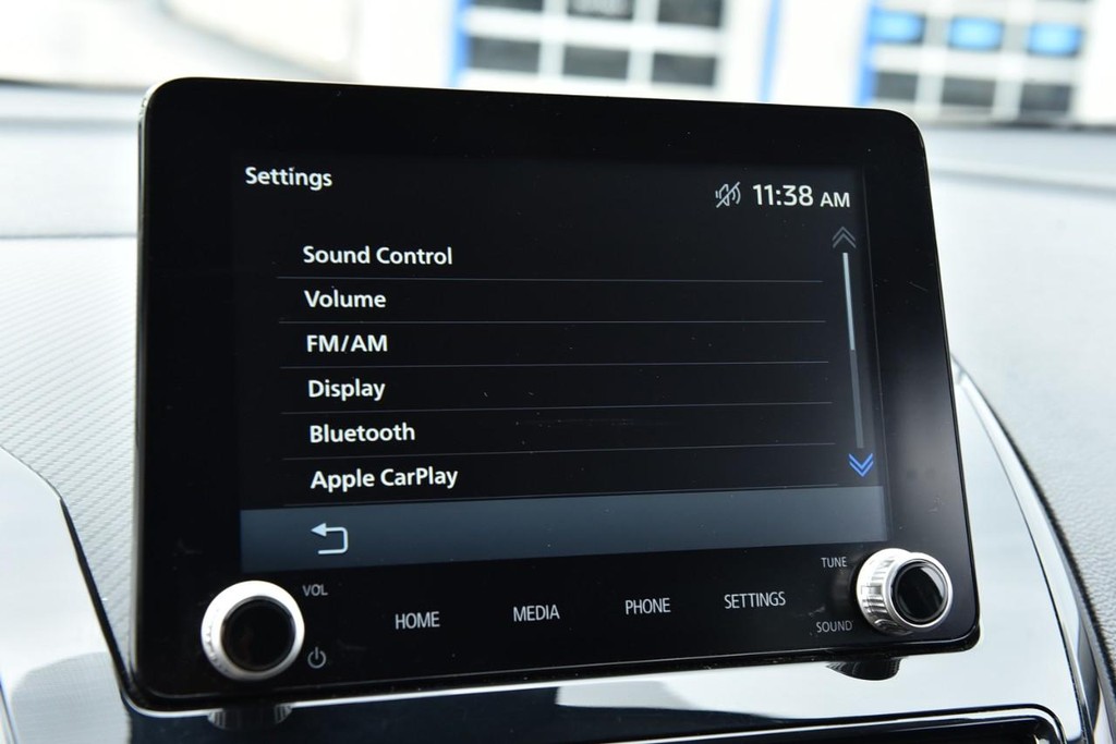Mitsubishi Eclipse Cross Vehicle Image 12
