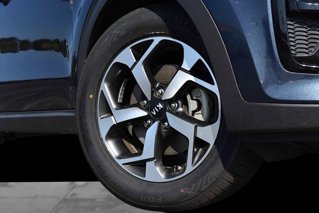 Kia Sportage Vehicle Image 03