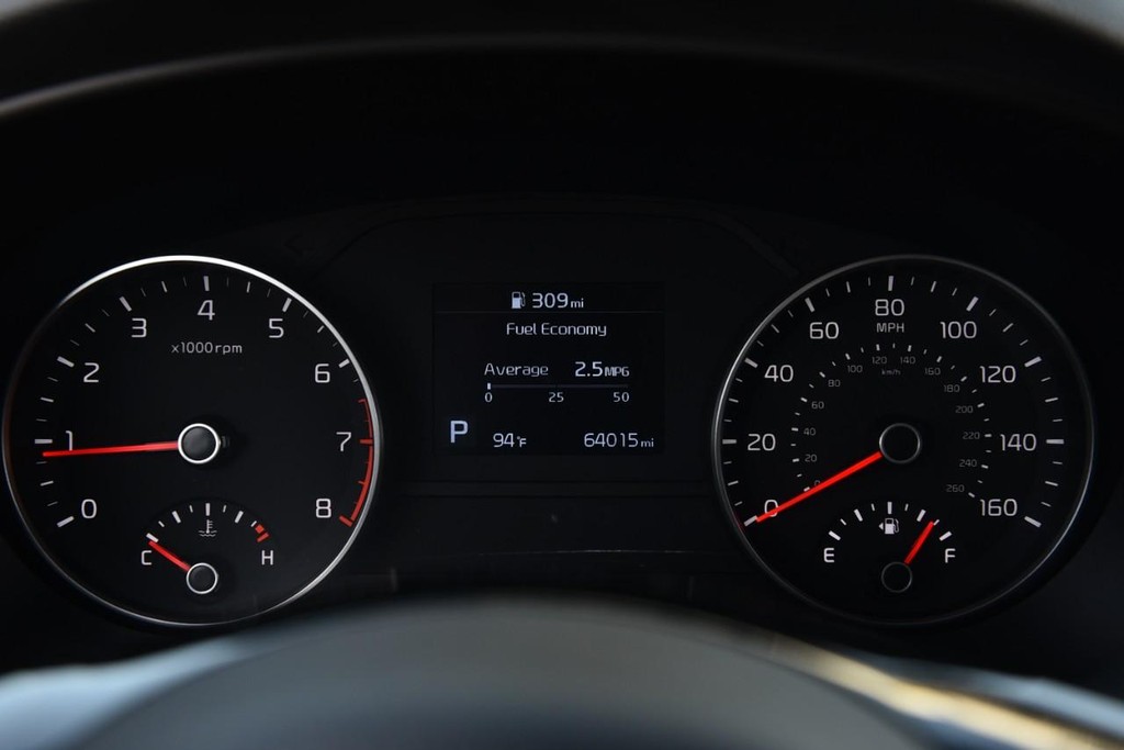 Kia Sportage Vehicle Image 10