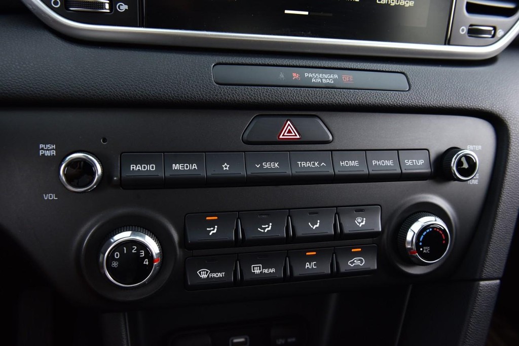 Kia Sportage Vehicle Image 13