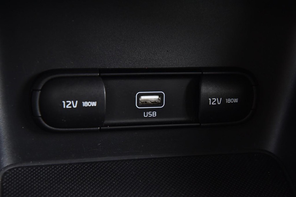 Kia Sportage Vehicle Image 14