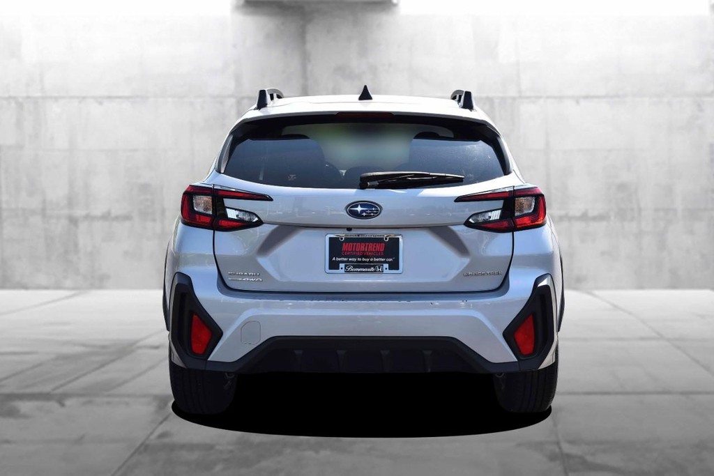 Subaru Crosstrek Vehicle Image 06
