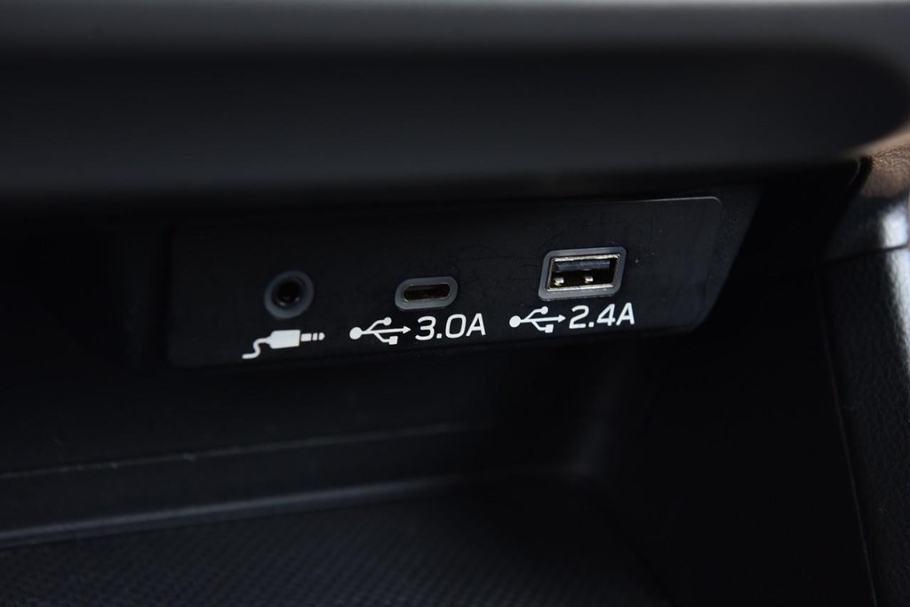 Subaru Crosstrek Vehicle Image 14